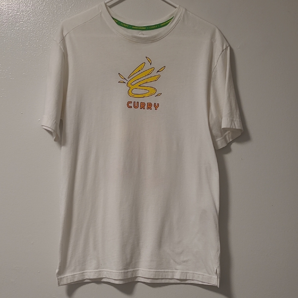 Curry White T-Shirt 1. Size SMALL 2ND SIZE MEDIUM MEN
